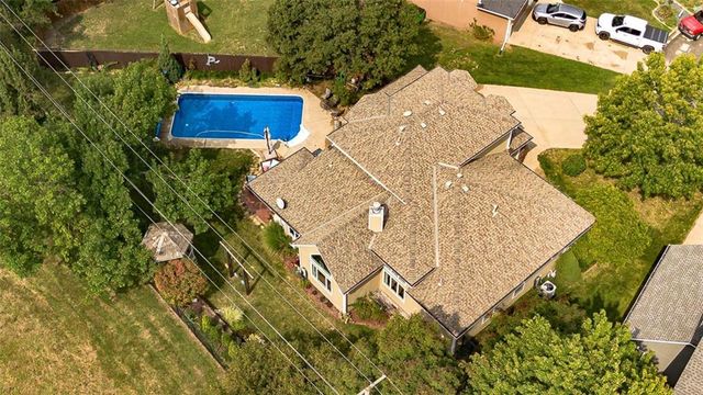 1342 S Redbud Street, Ottawa, KS 66067