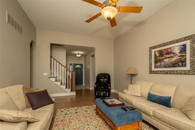 1342 S Redbud Street, Ottawa, KS 66067