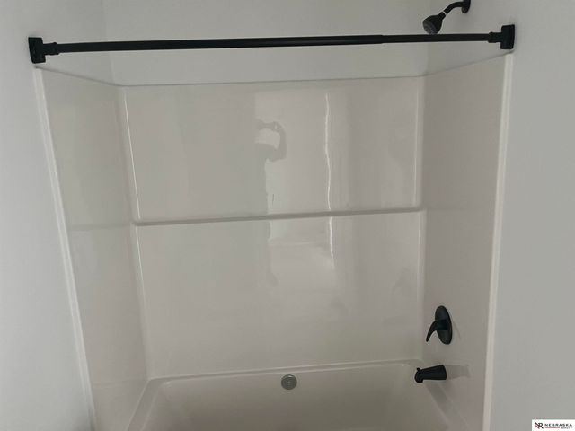 109 N Platte Street, Valley, NE 68064