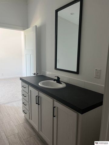 109 N Platte Street, Valley, NE 68064