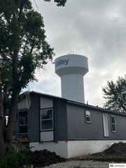 109 N Platte Street, Valley, NE 68064