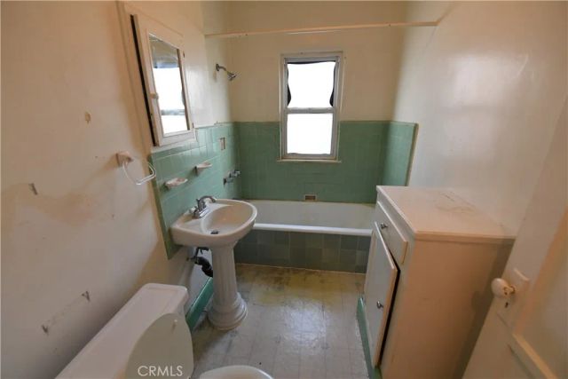 2800 W Verdugo Avenue, Burbank, CA 91505