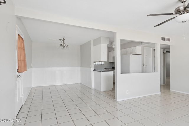 5458 E BOSTON Street, Mesa, AZ 85205