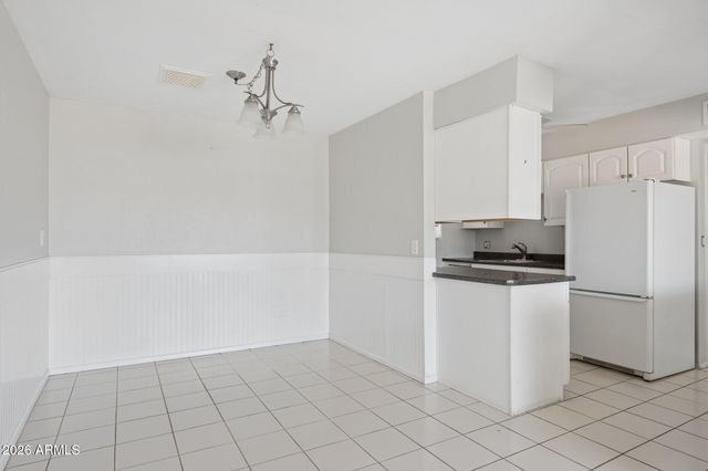 5458 E BOSTON Street, Mesa, AZ 85205