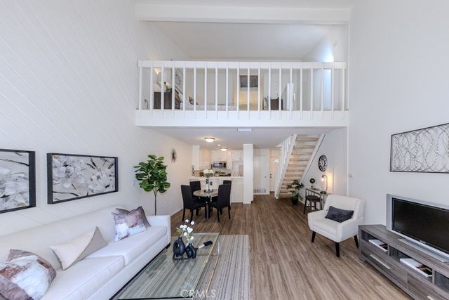 4900 E Chapman Avenue 90, Orange, CA 92869