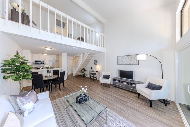 4900 E Chapman Avenue 90, Orange, CA 92869