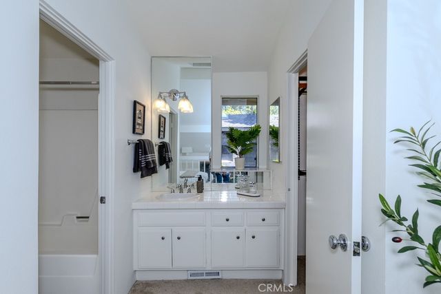 4900 E Chapman Avenue 90, Orange, CA 92869