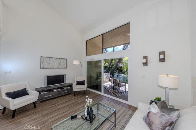 4900 E Chapman Avenue 90, Orange, CA 92869