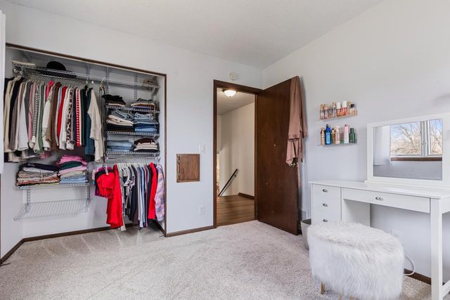 8656 Ivywood Avenue S, Cottage Grove, MN 55016