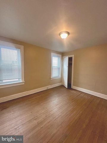 123 VINE ST, Trenton, NJ 08638