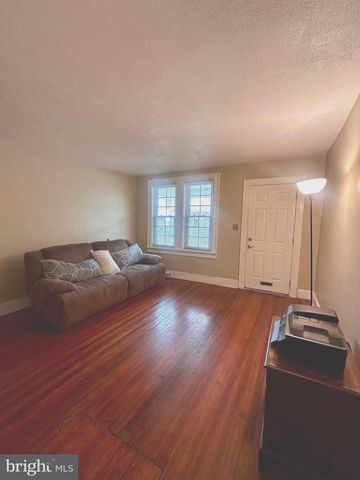 123 VINE ST, Trenton, NJ 08638