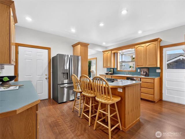 806 N J Street, Tacoma, WA 98403
