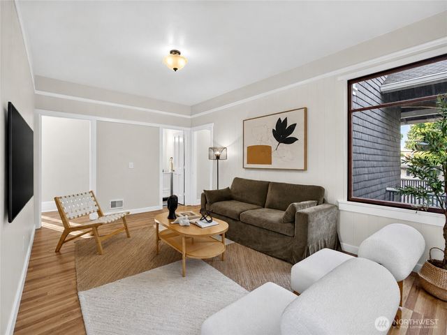 806 N J Street, Tacoma, WA 98403