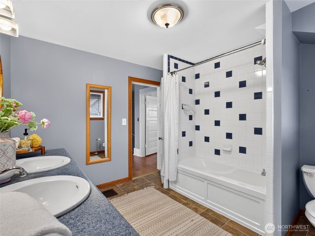 806 N J Street, Tacoma, WA 98403