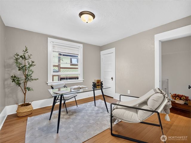806 N J Street, Tacoma, WA 98403