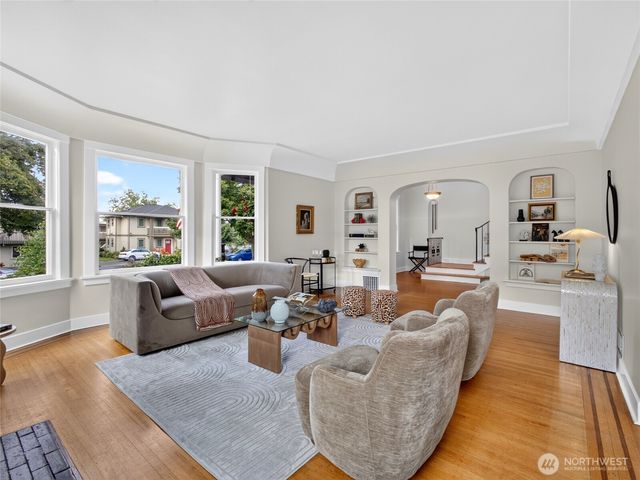 806 N J Street, Tacoma, WA 98403