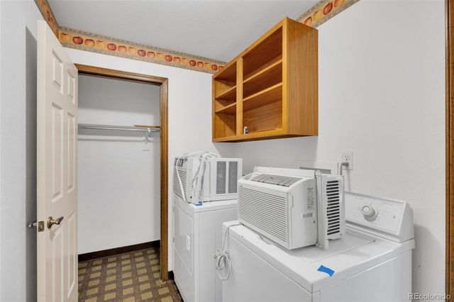 3709 S Walden Street, Aurora, CO 80013