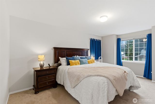 11808 209th Avenue Ct E, Bonney Lake, WA 98391