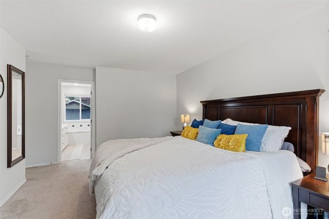 11808 209th Avenue Ct E, Bonney Lake, WA 98391