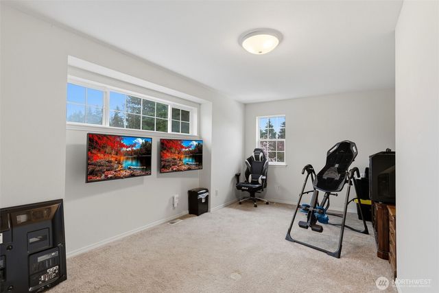 11808 209th Avenue Ct E, Bonney Lake, WA 98391