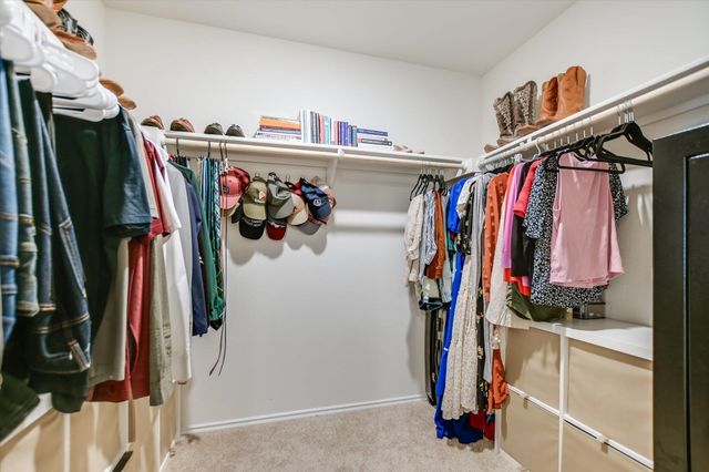 262 SICKLE LOOP, Kyle, TX 78640