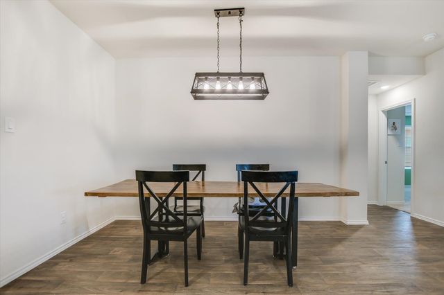 262 SICKLE LOOP, Kyle, TX 78640