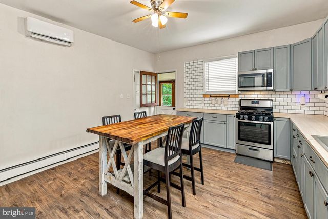 480 N MAIN ST, Clayton, NJ 08312