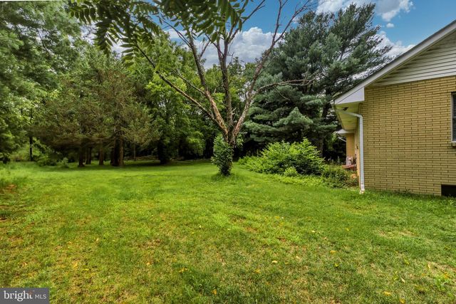 480 N MAIN ST, Clayton, NJ 08312