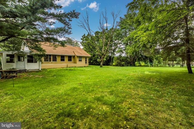 480 N MAIN ST, Clayton, NJ 08312