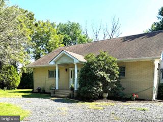 480 N MAIN ST, Clayton, NJ 08312