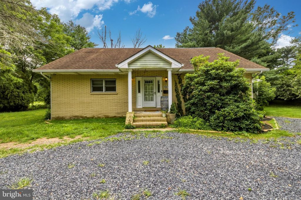 480 N MAIN ST, Clayton, NJ 08312