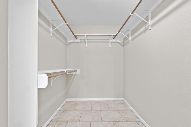 112 Mari LN, Spicewood, TX 78669