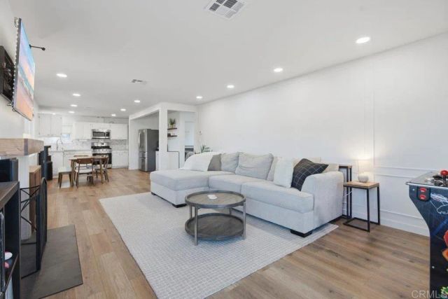 7212 Colony Road, La Mesa, CA 91942