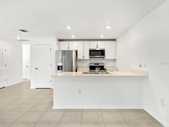 12168 GROSSPOINT AVENUE, Port Charlotte, FL 33981