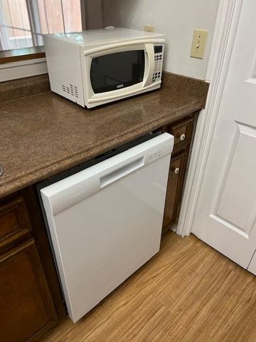 1201 Hazelton ST B, San Marcos, TX 78666