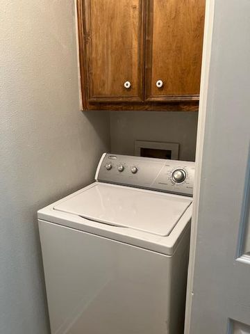 1201 Hazelton ST B, San Marcos, TX 78666