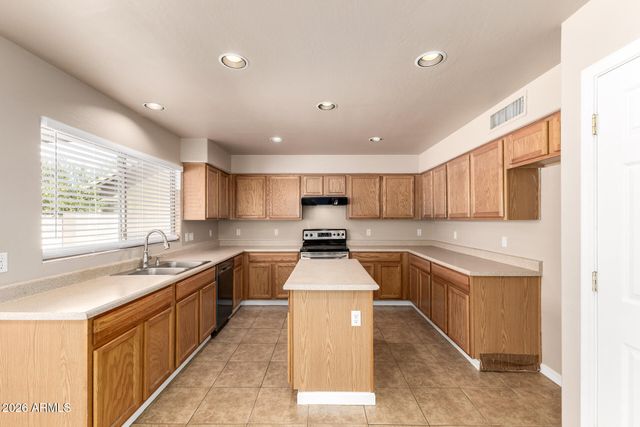 1776 S 156TH Lane, Goodyear, AZ 85338