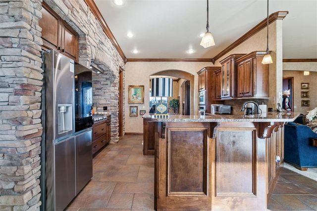 2293 Cottage Lane, Blanchard, OK 73010