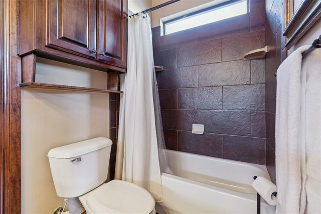 2293 Cottage Lane, Blanchard, OK 73010