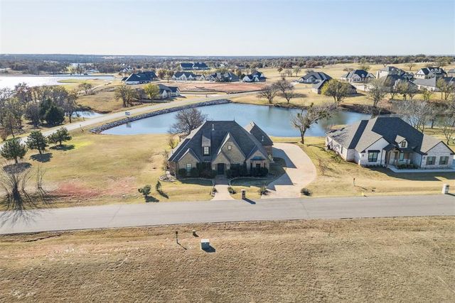 2293 Cottage Lane, Blanchard, OK 73010