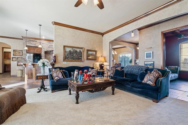 2293 Cottage Lane, Blanchard, OK 73010