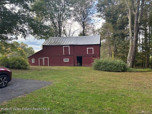 123 Plains Road, New Paltz, NY 12561