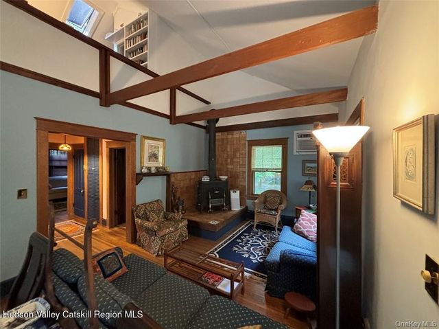 123 Plains Road, New Paltz, NY 12561