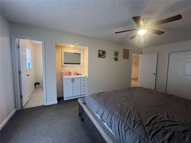 100 4343p Lane, Clinton, MO 64735