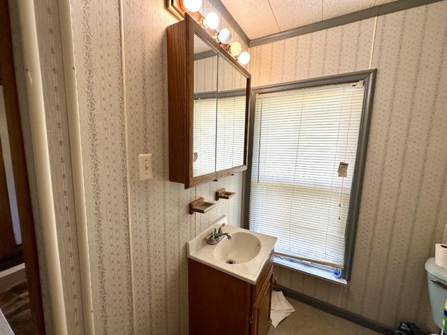 673 WASHINGTON Street, Meadville, PA 16335