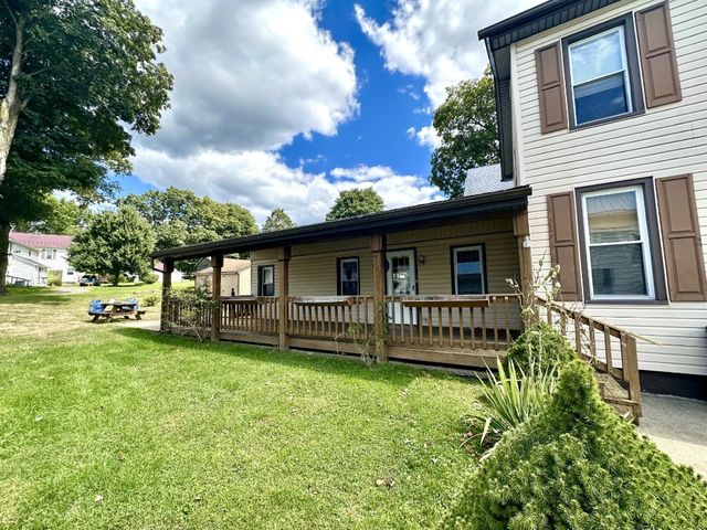 673 WASHINGTON Street, Meadville, PA 16335