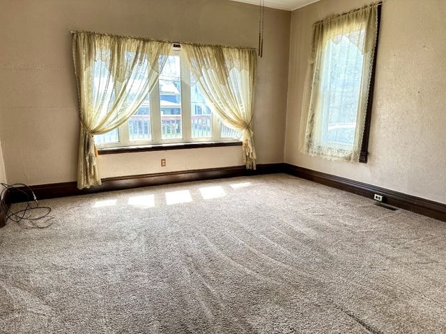 673 WASHINGTON Street, Meadville, PA 16335