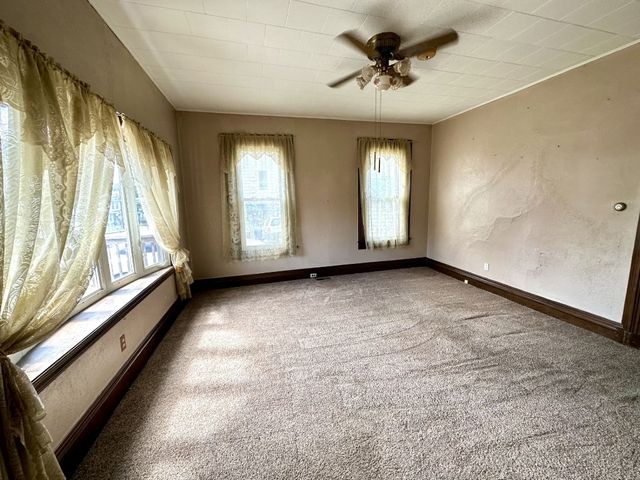 673 WASHINGTON Street, Meadville, PA 16335