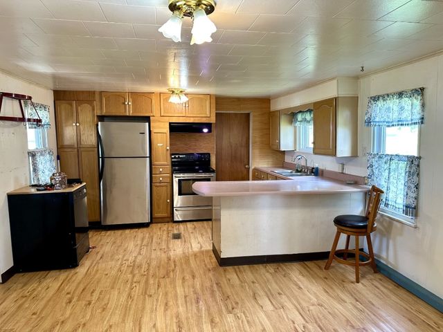 673 WASHINGTON Street, Meadville, PA 16335