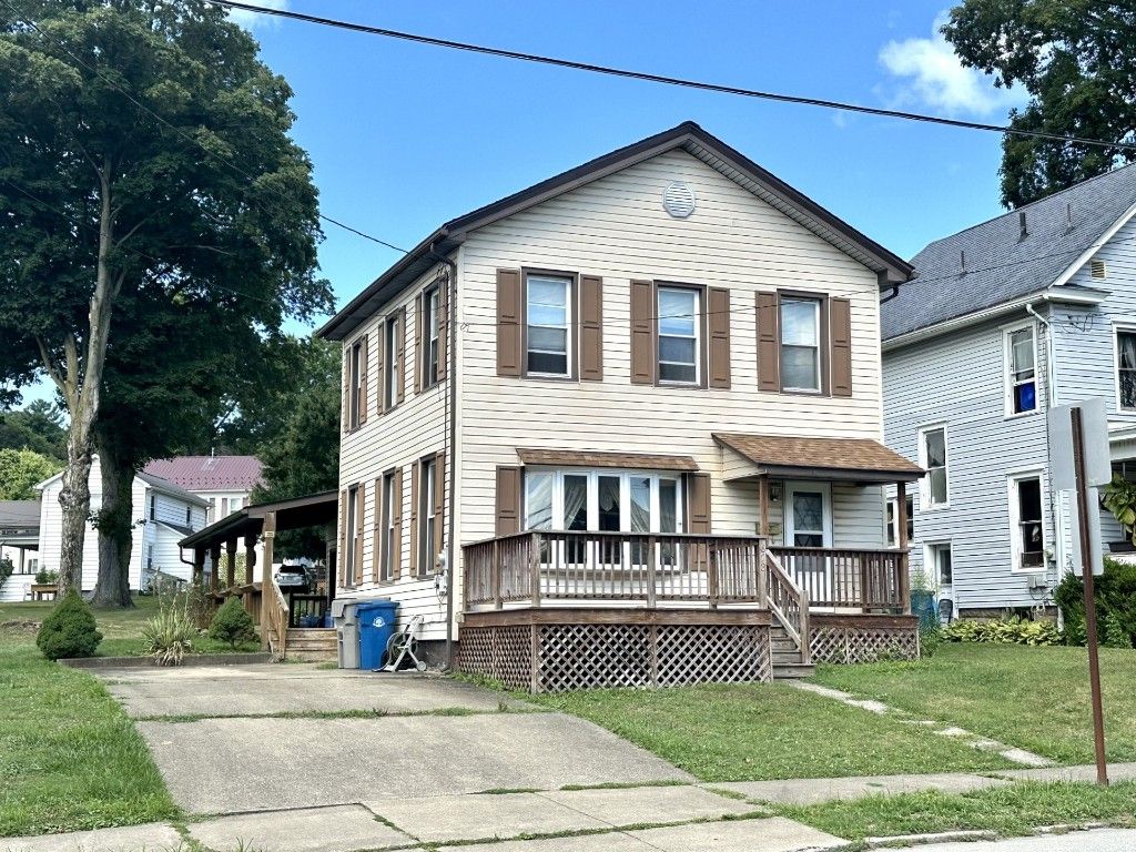 673 WASHINGTON Street, Meadville, PA 16335